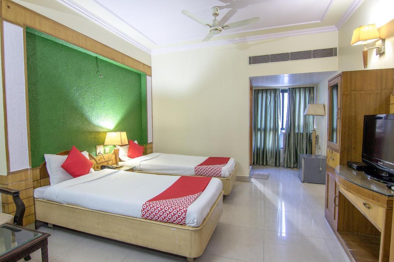 פאטנה Collection O Hotel Green Forest מראה חיצוני תמונה