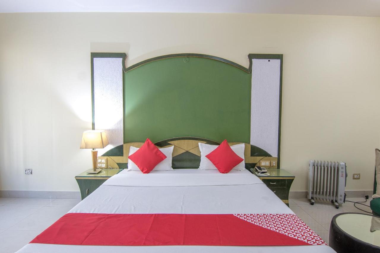 פאטנה Collection O Hotel Green Forest מראה חיצוני תמונה