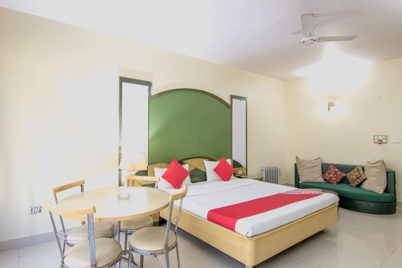 פאטנה Collection O Hotel Green Forest מראה חיצוני תמונה